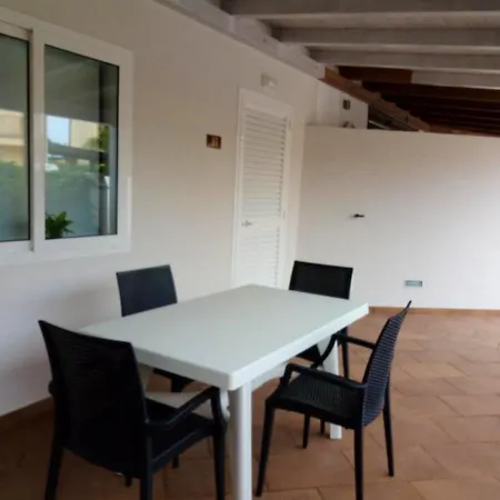 With One Bedroom In Marina Di With Wifi Holiday home Modica